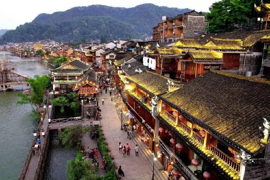 凭借胡天鸽的美丽和演技为什么没有红起来？游戏画面
